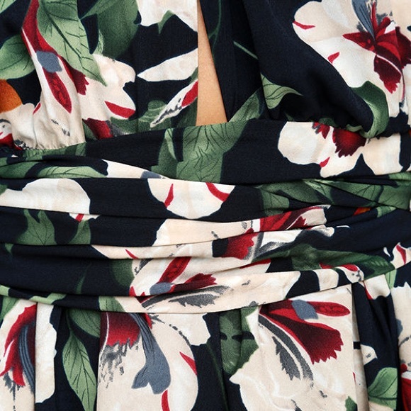 Lulu’s Elated Energy Midnight Blue Tropical Print Convertible Romper in size S - Picture 4 of 9